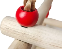 Kinderschaukel aus Holz mit Schutzbügel