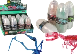 öffnendes Dinosaurier-Ei mit kristallinen Figuren