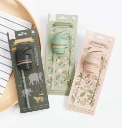 A Little Lovely Company Set aus Verschluss, Bürste und Strohhalm für Edelstahlflasche 350 ml – Tiere