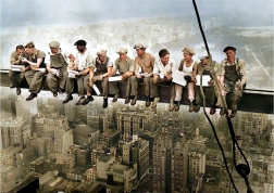 Puzzle Mittagspause auf dem Wolkenkratzer 1000 Teile