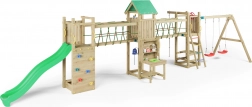 Holzspielplatz Fungoo Space Longer mit Rutsche, Kletterwand, Schaukeln und Matschküche