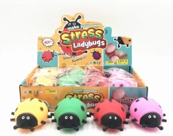 Scherzhafte Marienkäfer in verschiedenen Farben