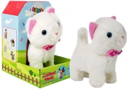 Interaktive weiße Katze mit Batterien