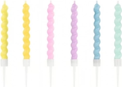 Pastell-spiralförmige Kuchenkkerzen