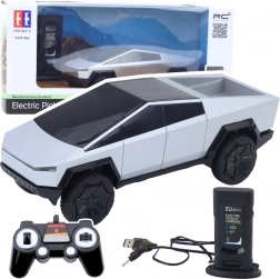 RC-Pickup mit LED-Scheinwerfern – futuristisches silbernes Modell