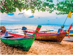 Puzzle Bunte Boote am Strand 2000 Teile