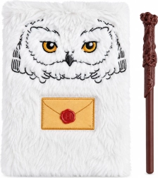 Plüsch-Notizbuch A5 Harry Potter mit einem Stift in Form eines Zauberstabs