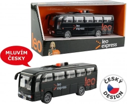 LEO EXPRESS Bus mit Licht und Ansagen von Fahrer und Crew