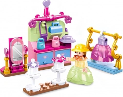 Sluban Bekleidungsgeschäft im historischen Stil