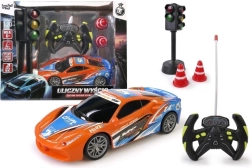 R/C Auto mit Zubehör