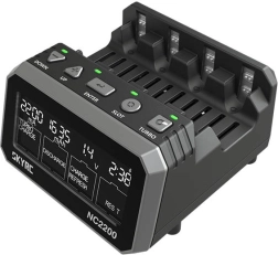 Intelligentes Batterieladegerät SKYRC AA/AAA