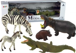 Set aus Figuren afrikanischer Wildtiere