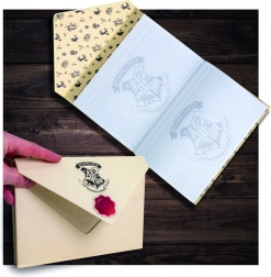 Liniertes Notizbuch Harry Potter mit magnetischem Verschluss