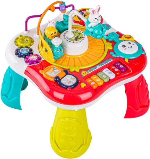 Tisch und separates Spielpanel
