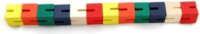 Bunter Holzpuzzle in Schlangenform