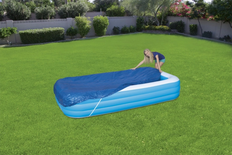 Schutz der Sauberkeit des Poolwassers