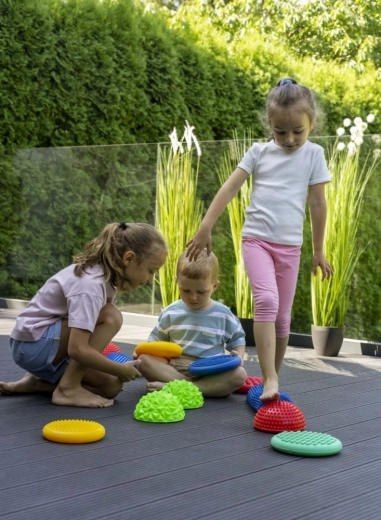 Gleichgewichts- und Koordinationstraining als Spiel