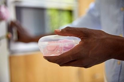 Schnelle 3‑Minuten‑Sterilisation im praktischen Etui