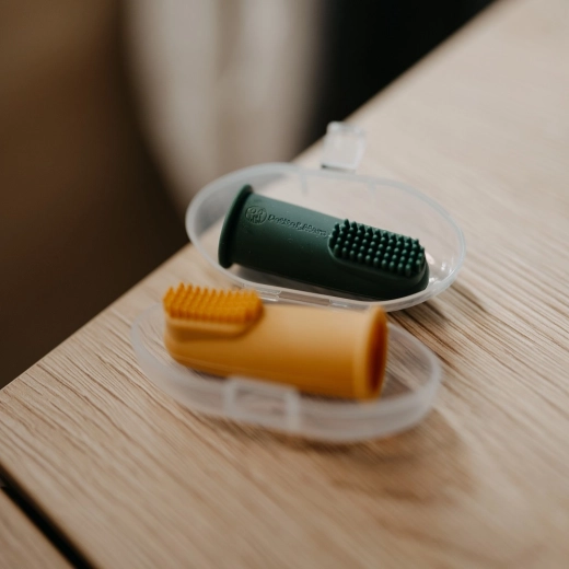 Praktisches Etui für hygienisches Reisen