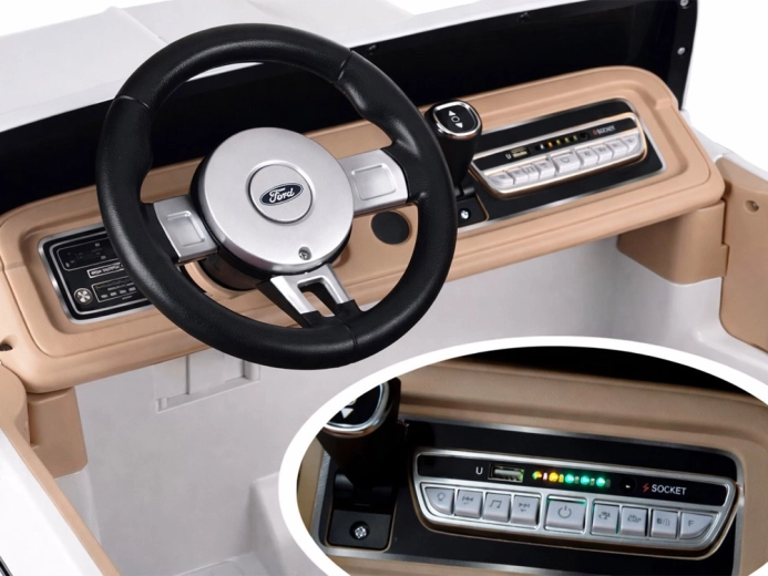 Multimedia-Panel mit Bluetooth, USB und FM-Radio
