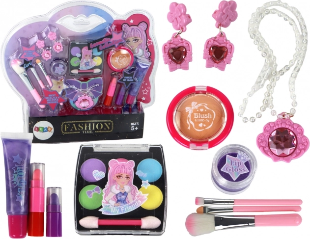 Schönheitspflege Set aus Kosmetik und Schmuck für Kinder