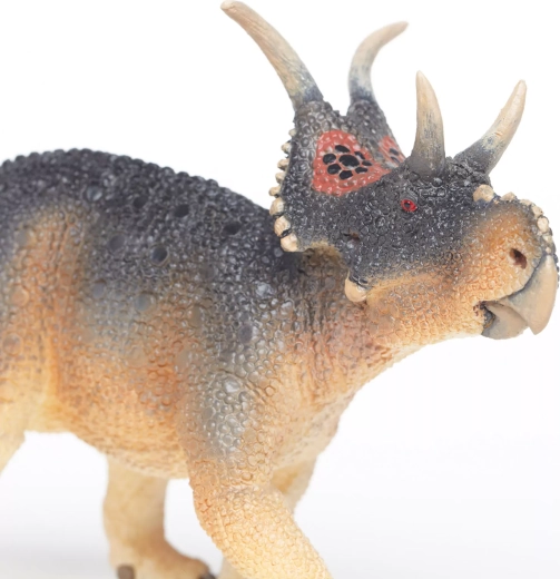 Sichere Materialien fürs Spielen von Kindern