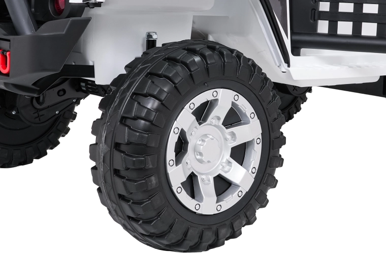 Allradantrieb 4x4 und große EVA-Räder