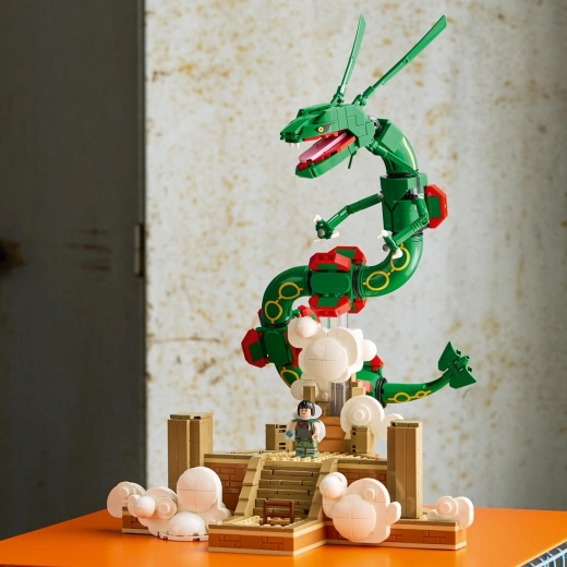 Sockel Himmelsäule und Minifigur Zinnia