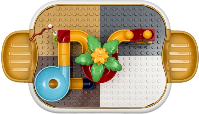 Murmelbahn auf Noppenplatte