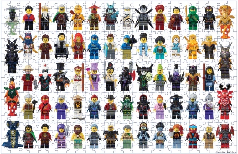 Über 60 Minifiguren aus 15 Jahren NINJAGO