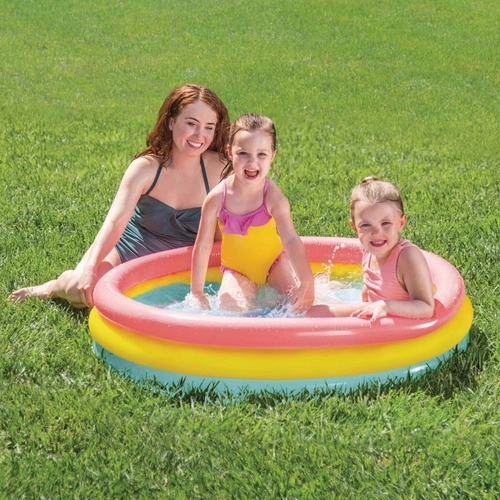 Farbenfrohe sommerliche Abkühlung