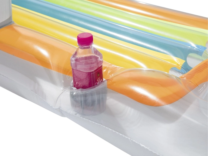 Getränkehalter in Griffnähe