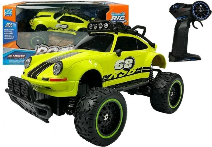 Grünes RC-Amphibienauto mit einer Geschwindigkeit von 6,5 km/h