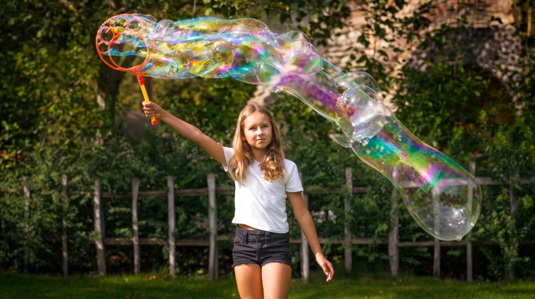 Große Seifenblasen ohne Mühe