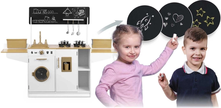 Stauraum und Tafelbereich