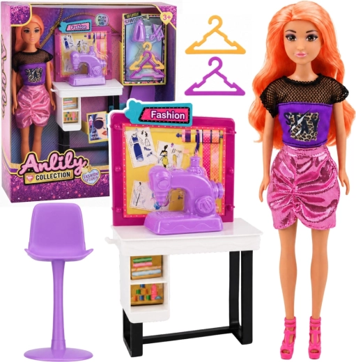Anlily Modedesignerin – Puppe mit Nähatelier und Zubehör