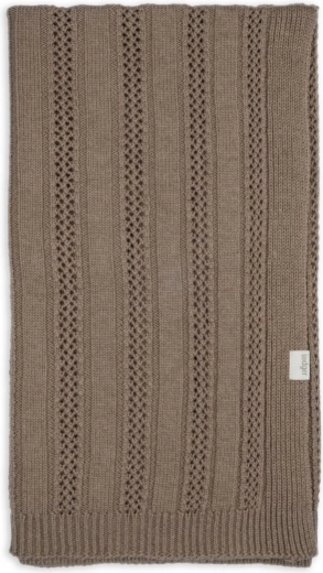 Feines Pointelle-Muster und zeitloser Look