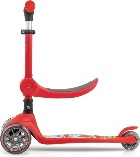 Roller und Rutschfahrzeug in einem