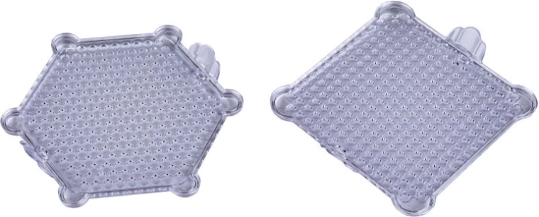 Zwei Steckplatten zum Legen von Motiven