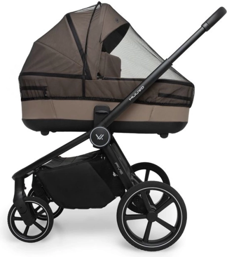 Babywanne mit EPP-Boden und dreifacher Belüftung