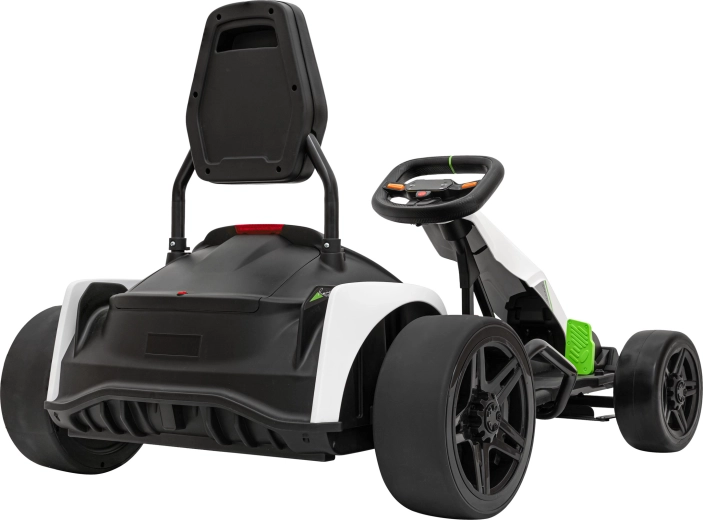 Leistungsstarke Motoren 2×150 W und 24V Batterie