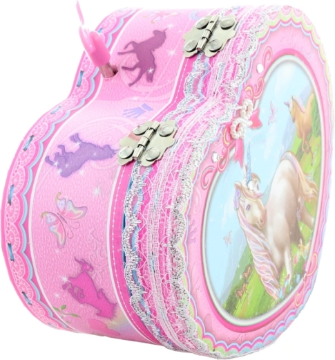 Romantisches Herzdesign mit Einhorn