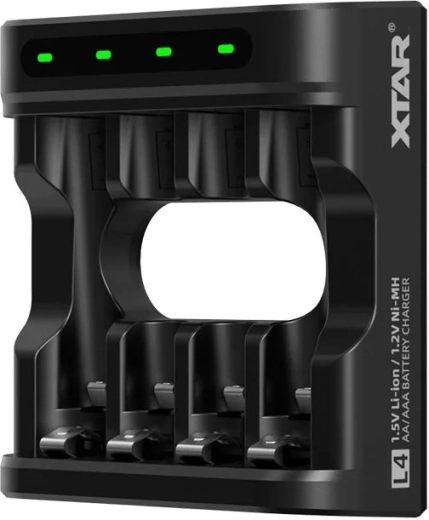 XTAR L4 Akku-Ladegerät für Li-ion 1,5 V und Ni-MH AA/AAA