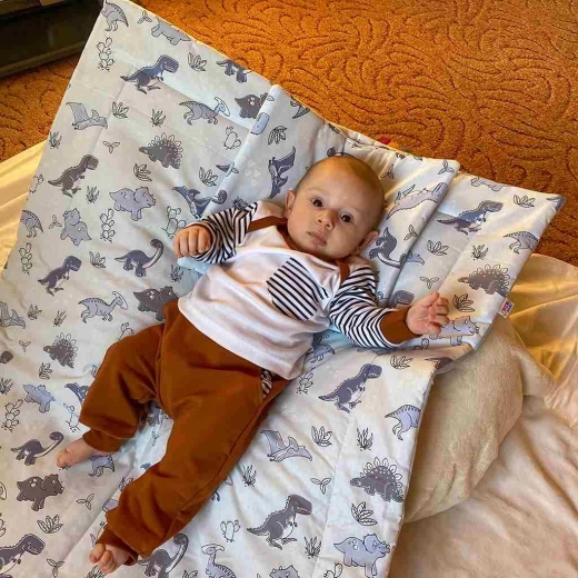 Praktisches Set für Kinderwagen und zum Spielen