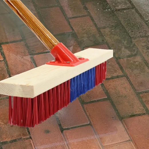 Feste PVC-Borsten für trockene und nasse Flächen