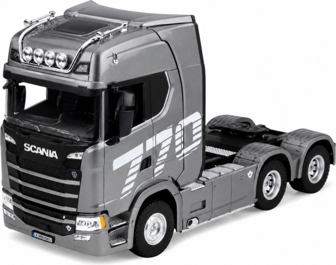 Realistischer Scania-Sattelschlepper im Maßstab 1:18