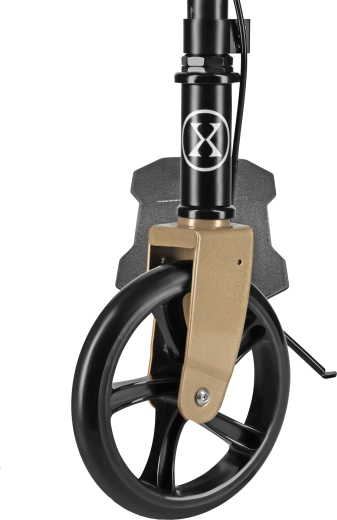 Sanfte Fahrt auf 200-mm-Rädern mit ABEC-7-Lagern