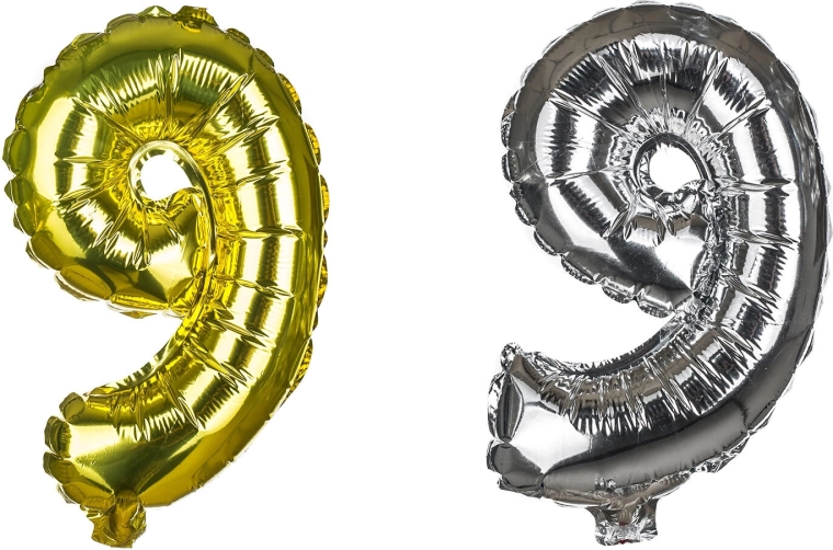 Glänzende Metallic-Optik in Gold und Silber