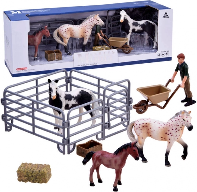 Bauernhof-Set mit Pferdefiguren aus dem Stall – Bauernhof