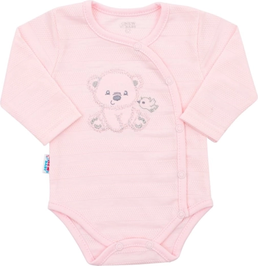 Einfaches Anziehen dank Druckknöpfen